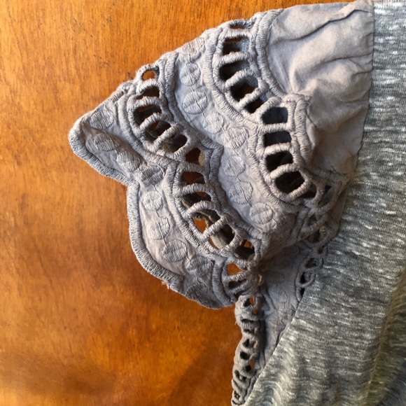 Flutter Sleeve Top - Picture 3 of 4